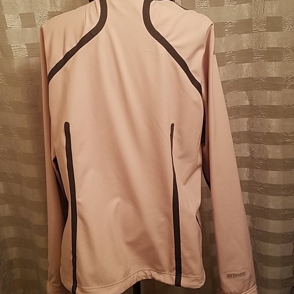 Mountain Hard Wear softshell jacket - Picture 2 of 6